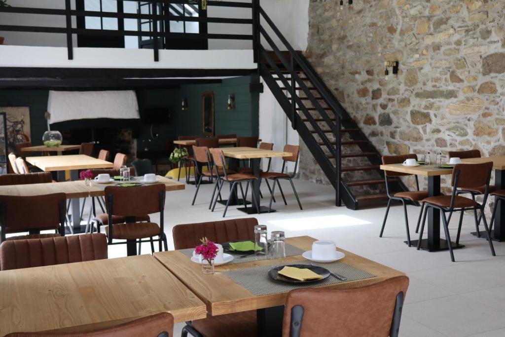 Le Relais De Porz Morvan Plomodiern Exterior foto